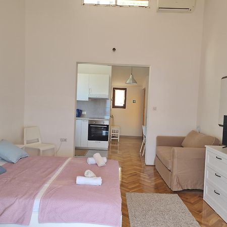 Apartments Apartmani Pintar 麦米科 外观 照片