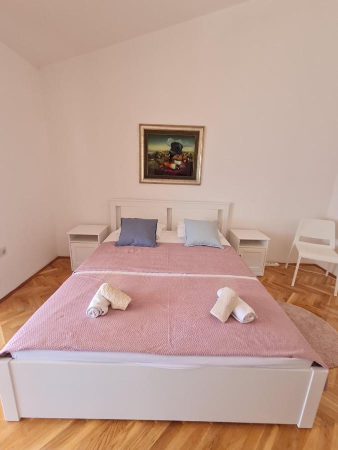 Apartments Apartmani Pintar 麦米科 外观 照片