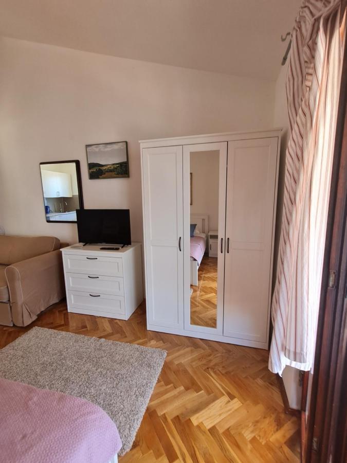 Apartments Apartmani Pintar 麦米科 外观 照片